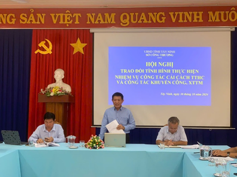 Hội nghị trao đổi tình hình thực hiện nhiệm vụ công tác Cải cách TTHC và công tác Khuyến công, XTTM tỉnh Tây Ninh năm 2024